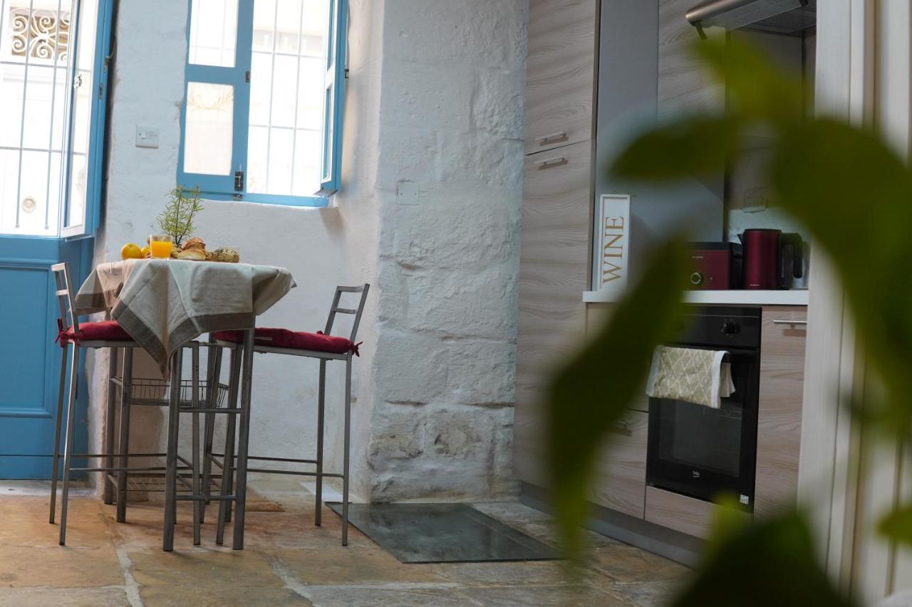 Il-Mezzanine Private Traditional And Walking Distance To Bus Terminus Cospicua Exterior foto